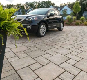 Unilock Thornbury driveway