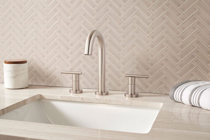 MSI Highland Park Portico Pearl Herringbone Tile - Image 3