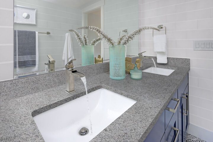 MSI Hyde Studio Ice Subway Tile - Image 3
