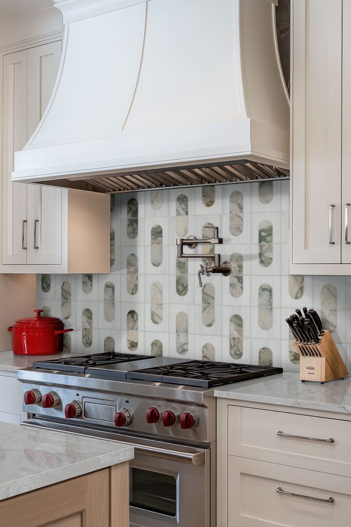 MSI Bianco Dolomite Moderno Polished Mosaic - Image 7