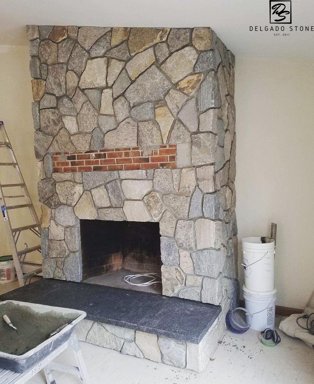 Delgado Stone Montauk Blend Mosaic Veneer - Image 2