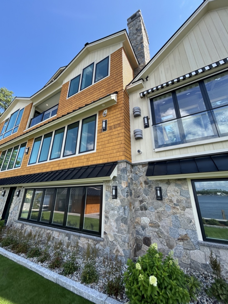 Delgado Stone Montauk Blend Mosaic Veneer - Image 15