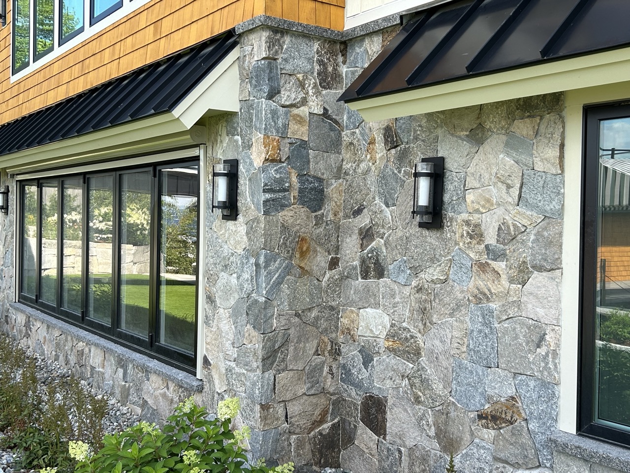 Delgado Stone Montauk Blend Mosaic Veneer - Image 17