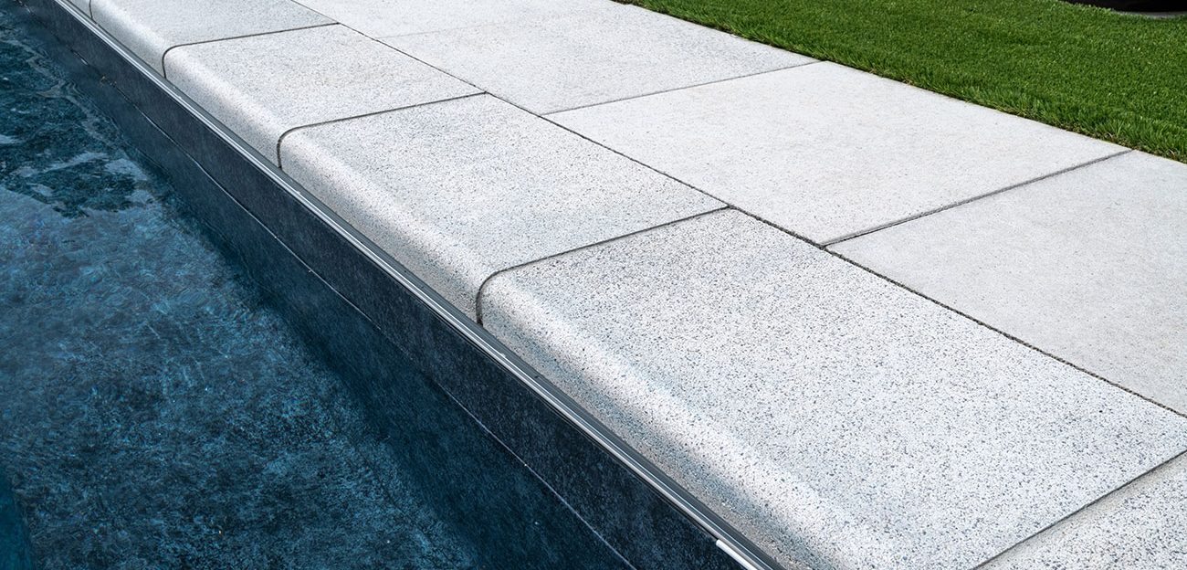 Unilock Umbriano Coping - Image 9