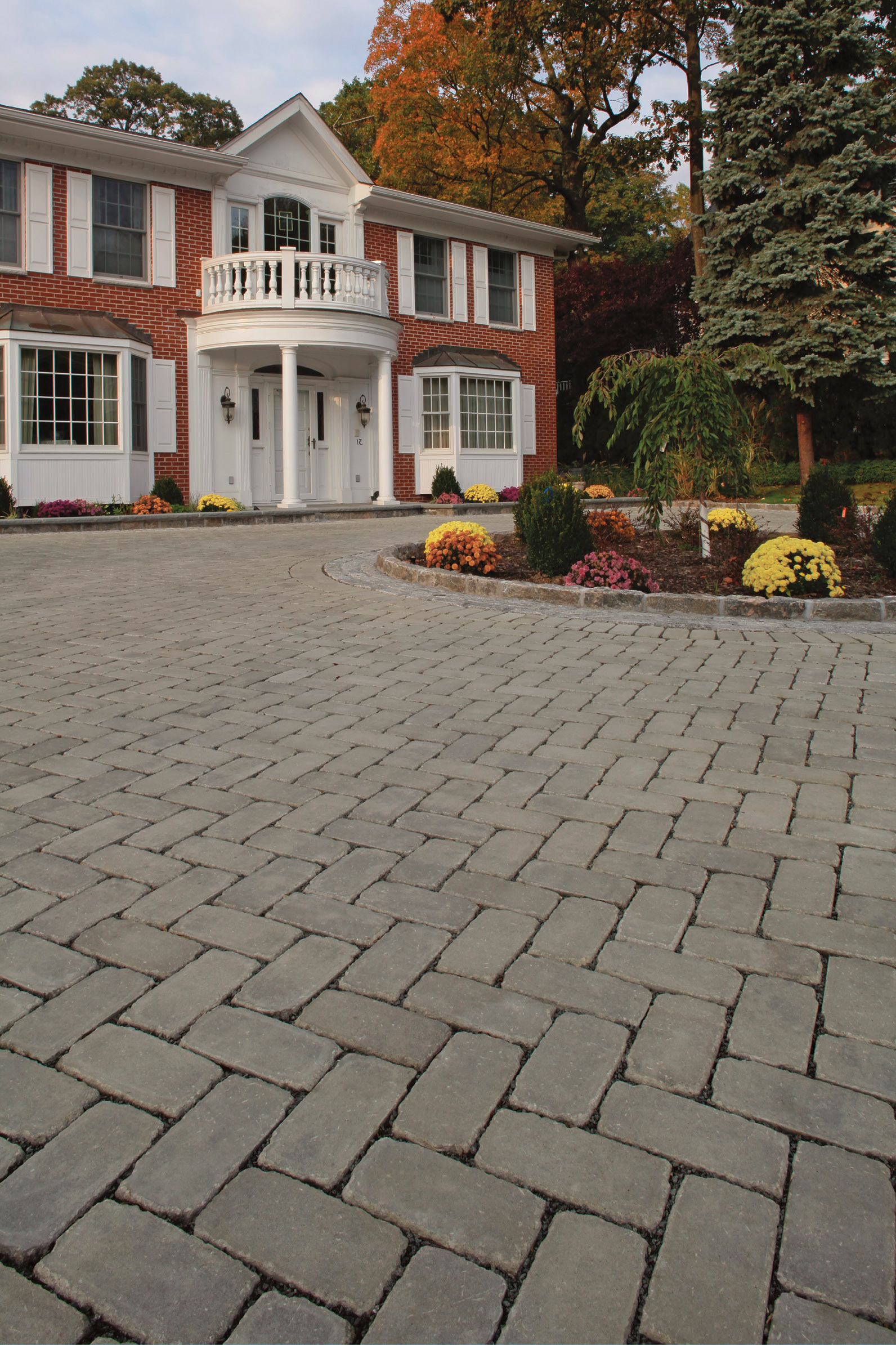 Cambridge AquaBric® Type 1 in Onyx/Natural