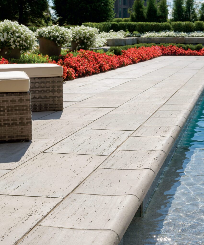 Techo-Bloc Bali Travertina Raw Coping